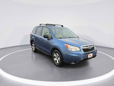 Used 2016 Subaru Forester 2.5i image 2