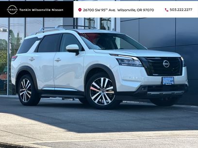 Used 2023 Nissan Pathfinder Platinum w/ Lighting Package (N93)