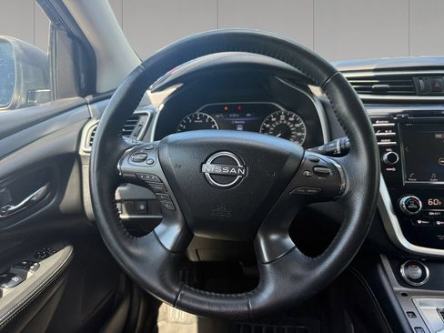 Used 2023 Nissan Murano SV AWD/4WD image 13