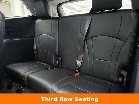 Used 2020 Buick Enclave Avenir w/ Avenir Technology Package AWD/4WD image 29