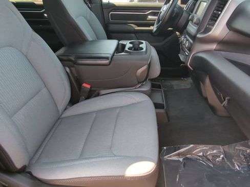 Used 2023 RAM 1500 Big Horn AWD/4WD image 25