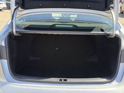Used 2024 Toyota Corolla LE FWD image 27