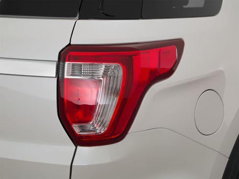 Used 2017 Ford Explorer Limited FWD image 57