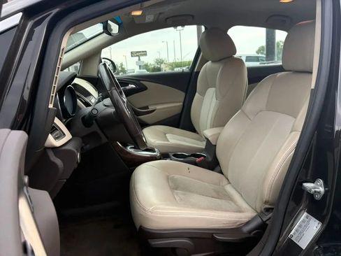 Used 2014 Buick Verano FWD image 19