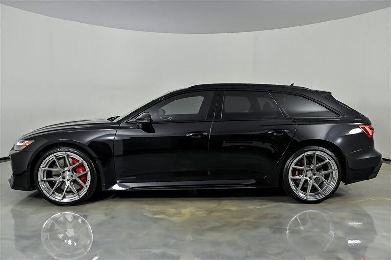 Used 2021 Audi RS 6 AWD/4WD image 6