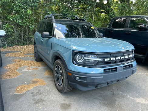Used 2022 Ford Bronco Sport Outer Banks w/ Tech Package image 5