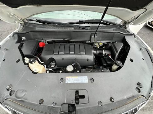 Used 2014 Buick Enclave Leather FWD image 10