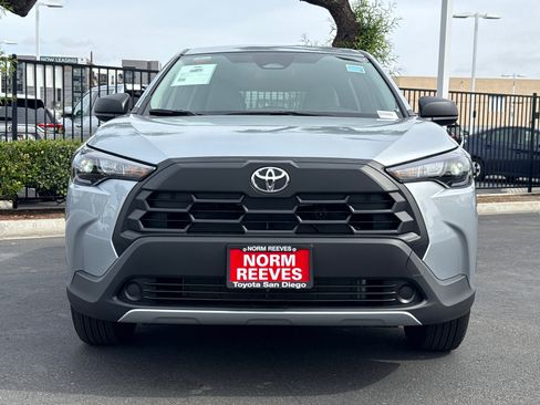 Certified 2026 Toyota Corolla Cross L FWD image 6