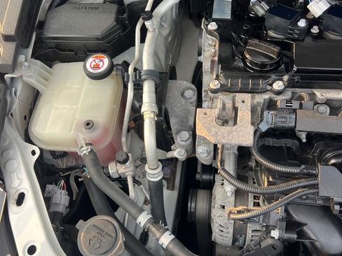 Used 2019 Toyota Corolla SE FWD image 43