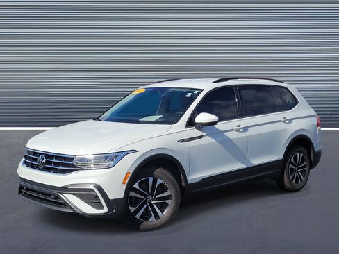 Used 2022 Volkswagen Tiguan S w/ IQ.Drive Package FWD image 1