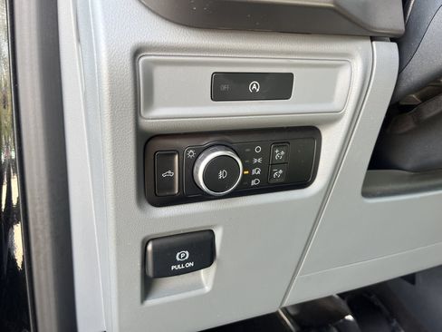 Used 2025 Ford F150 XLT w/ Equipment Group 301A Standard AWD/4WD image 16