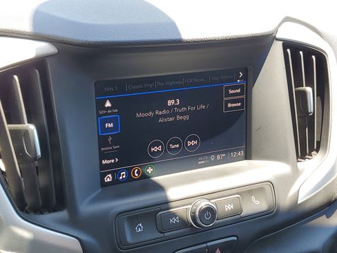 Used 2023 GMC Terrain SLE w/ Driver Convenience Package FWD image 27