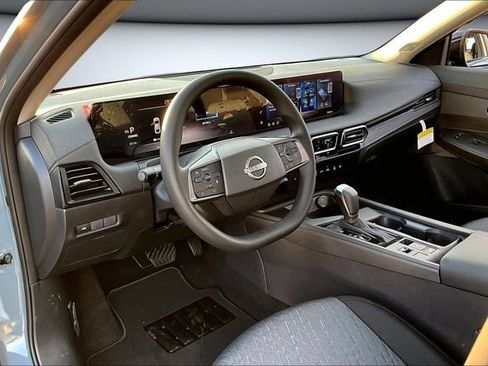 New 2026 Nissan Sentra SV image 7