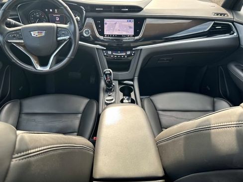 Certified 2024 Cadillac XT6 Premium Luxury w/ Platinum Package AWD/4WD image 17