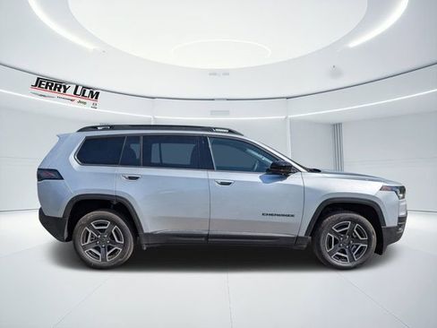 New 2026 Jeep Cherokee Limited AWD/4WD image 2