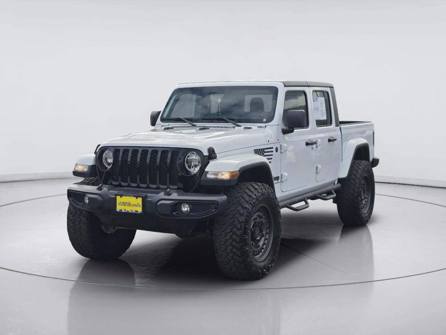 Used 2022 Jeep Gladiator Sport AWD/4WD image 1