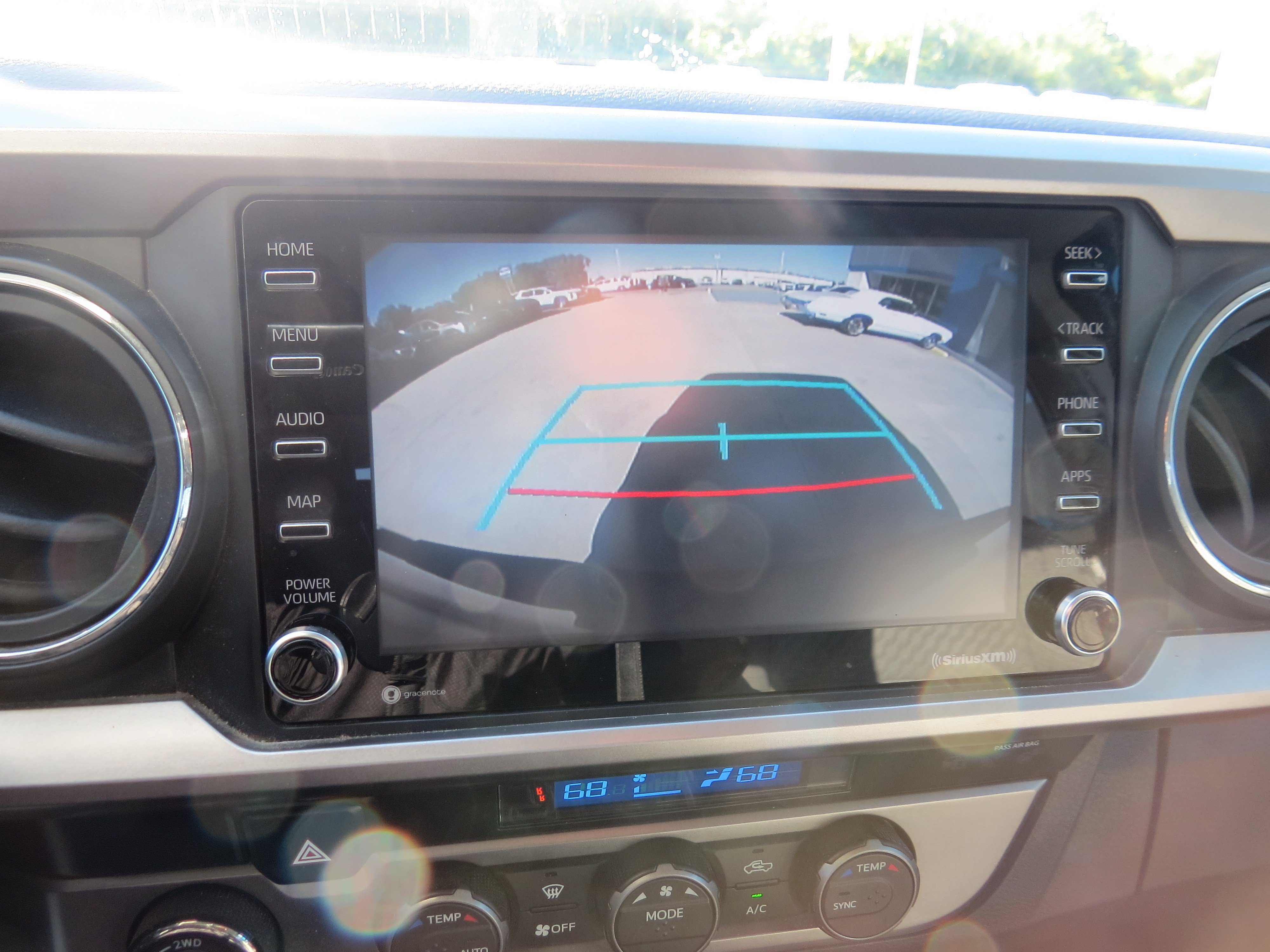 Used 2021 Toyota Tacoma SR5 AWD/4WD image 26