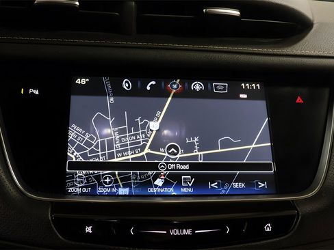 Used 2018 Cadillac XT5 Luxury image 14