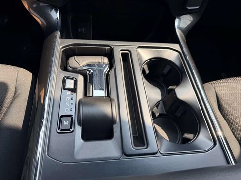 Used 2022 Ford F150 XLT w/ Equipment Group 302A High AWD/4WD image 7