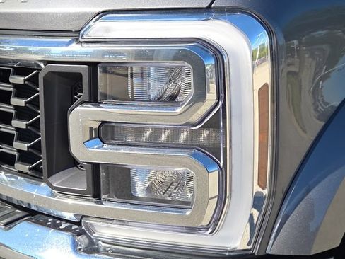 Certified 2024 Ford F450 Lariat AWD/4WD image 4
