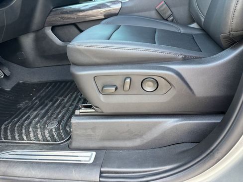 Used 2025 Chevrolet Silverado 2500 LTZ w/ Trail Boss Package AWD/4WD image 21