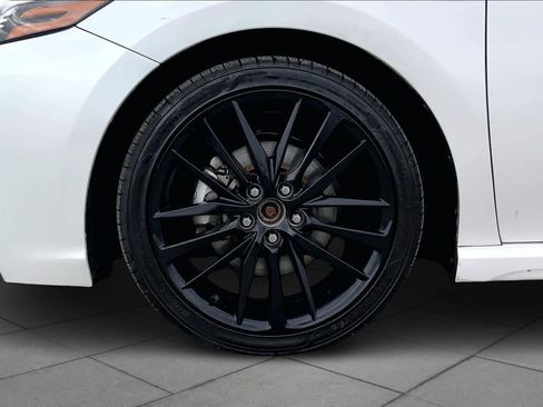 Used 2022 Toyota Camry XSE w/ Cold Weather Package image 11