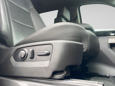 Used 2021 Chevrolet Silverado 1500 LTZ image 4