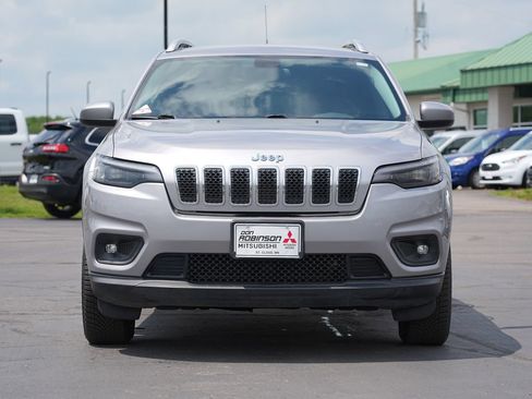 Used 2019 Jeep Cherokee Latitude w/ Popular Appearance Group AWD/4WD image 8