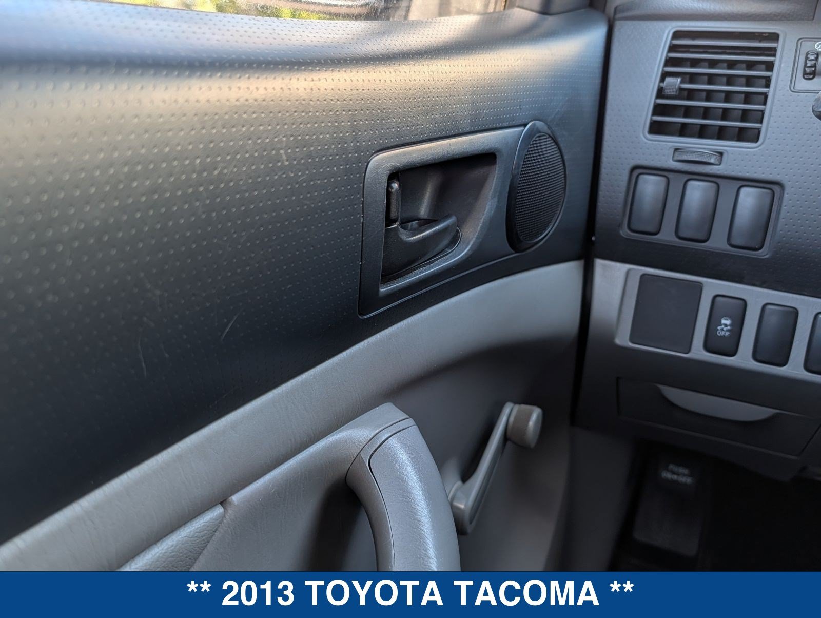 Used 2013 Toyota Tacoma 2WD Regular Cab image 20