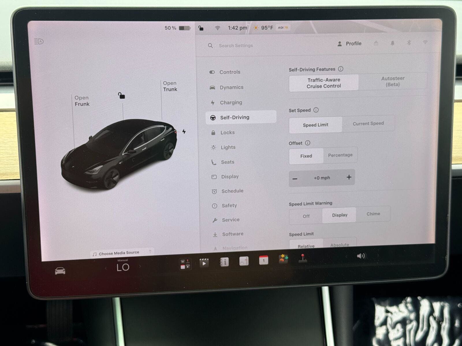 Used 2018 Tesla Model 3 Long Range RWD image 27