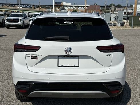 Certified 2023 Buick Envision Essence w/ Sport Touring Package image 4