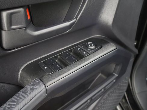 Used 2025 Toyota 4Runner SR5 image 37