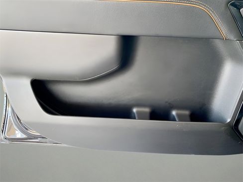 Used 2024 GMC Sierra 1500 AT4 w/ AT4 Premium Package image 15