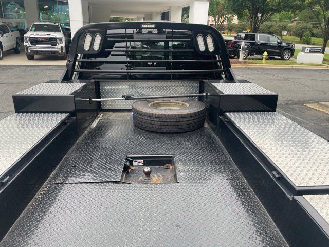 Used 2025 RAM 4500 4x4 Crew Cab DRW w/ Laramie Trim Package image 4