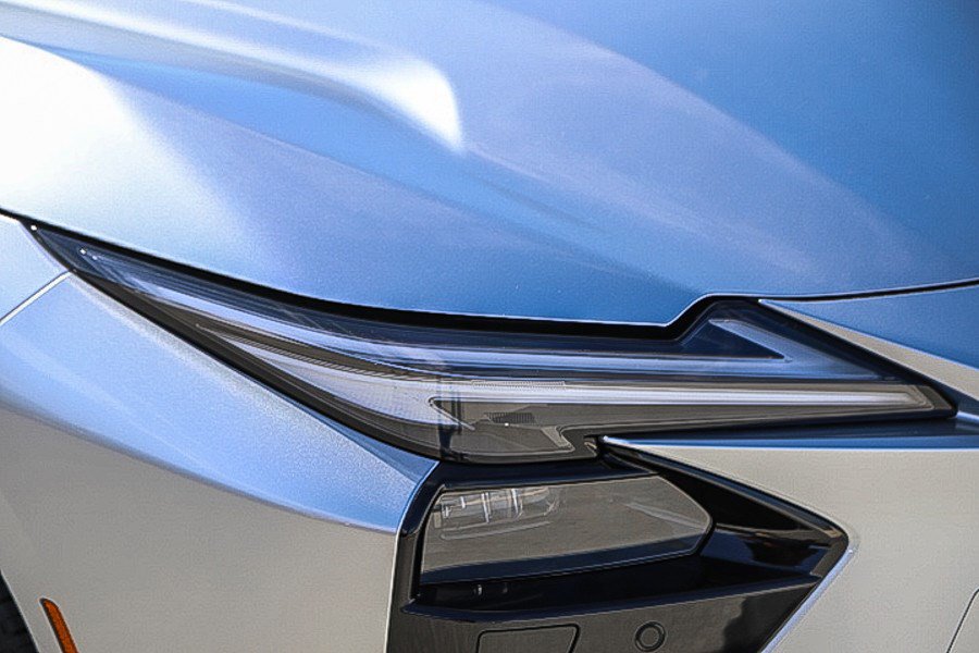 Used 2026 Lexus ES 350h w/ Convenience Package FWD image 8