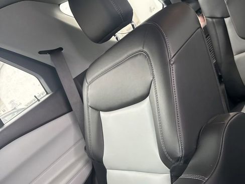 Used 2023 Ford Explorer XLT w/ Equipment Group 202A image 52