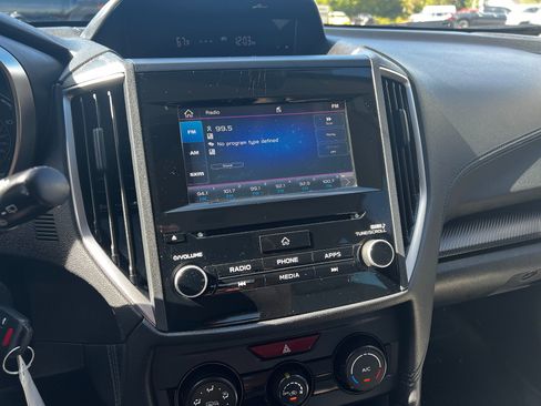 Used 2019 Subaru Impreza 2.0i Premium image 18