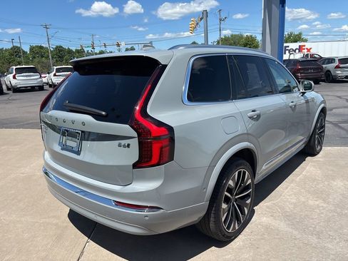 Used 2025 Volvo XC90 B6 Plus AWD/4WD image 6
