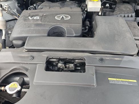 Used 2023 INFINITI QX60 Sensory w/ Cargo Package AWD/4WD image 5