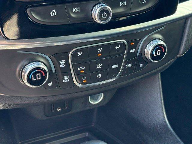 Used 2023 Chevrolet Traverse LT AWD/4WD image 18