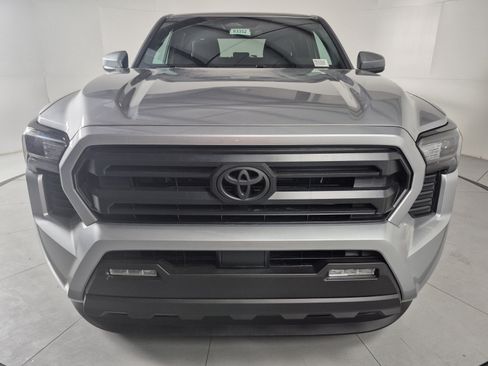 New 2026 Toyota Tacoma SR5 AWD/4WD image 7