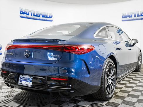Used 2022 Mercedes-Benz EQS 580 4MATIC Sedan image 6
