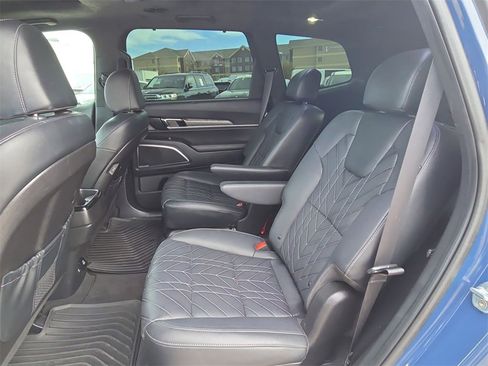 Used 2023 Kia Telluride SX Prestige X-Pro image 13