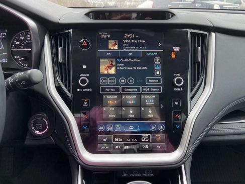 Used 2023 Subaru Outback Limited image 19