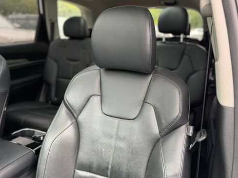 Used 2022 Kia Telluride SX AWD/4WD image 8