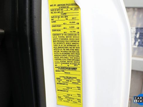 Used 2017 Ford F550 2WD Crew Cab Super Duty image 53