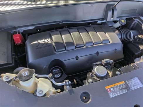 Used 2014 GMC Acadia SLE image 21