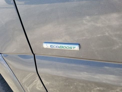 Used 2016 Ford F150 Lariat image 9