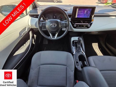 Certified 2025 Toyota Corolla SE w/ Convenience Package image 6