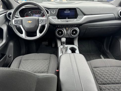 Used 2021 Chevrolet Blazer LT image 11
